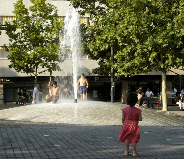 Serveis Socials i els centres de salut de Cerdanyola posen en marxa el Programa d'Onada de Calor