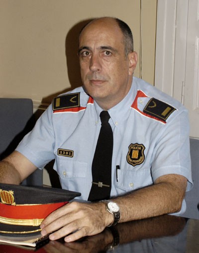 Els Mossos d'Esquadra es despleguen a Cerdanyola aquesta mitjanit