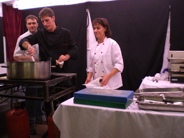 La cuina al mercat s'estrena a Les Fontetes amb èxit