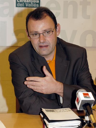 L'Ajuntament adapta l'ordenança municipal de trànsit a la nova llei del carnet per punts