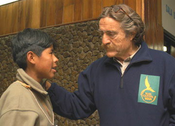 La UAB atorga el primer Premi Ítaca a Miguel De la Quadra-Salcedo