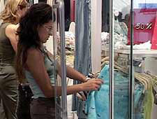 Comencen les rebaixes d'estiu amb bones perspectives per al comerç local