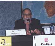 Arcadi Oliveres lliga la guerra d'Iraq amb els interesos de la família Bush