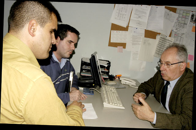 El Síndic de Greuges inicia 50 actuacions durant la seva visita a Cerdanyola