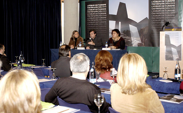 Els participants al Fòrum de Turisme afirmen els atractius de Cerdanyola com a població turística