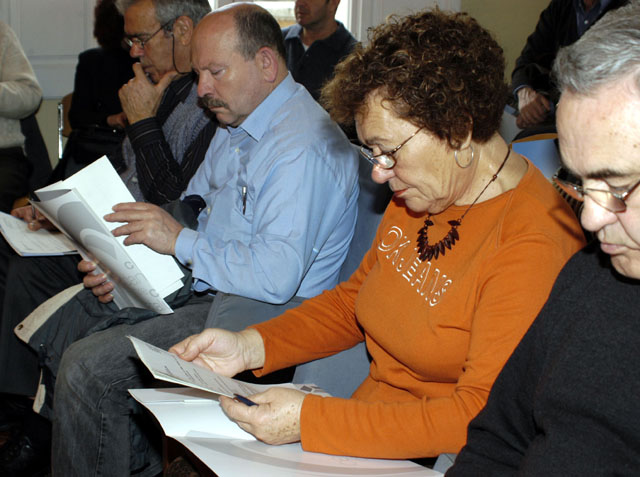 El Consell Municipal de la Gent Gran s'obre amb l'anunci de creació d'un espai lúdic davant la Residència de Canaletes