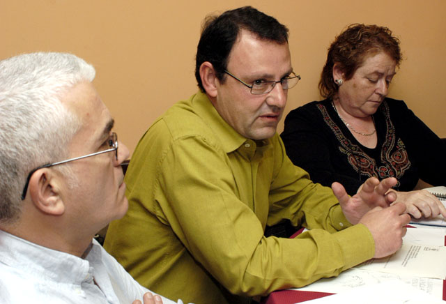 Les polítiques d'immigració faciliten la integració dels nouvinguts i detecten un cert estancament