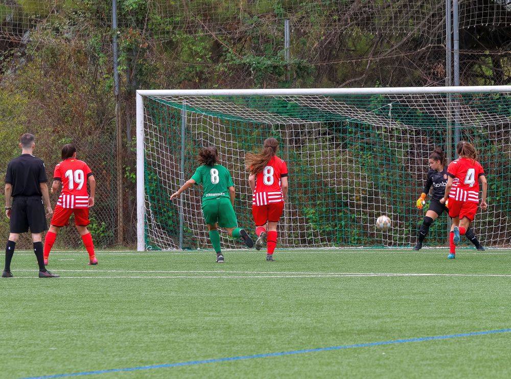 El Cerdanyola FC femení tanca la primera volta de la fase d'ascens