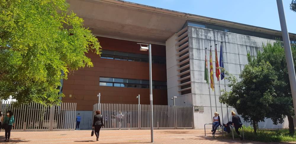 Un jutjat de Cerdanyola dicta presó provisional per un home acusat de corrupció de menors