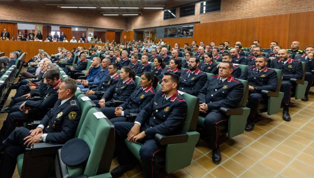 L’Àrea Bàsica Policial Cerdanyola celebra el Dia de les Esquadres
