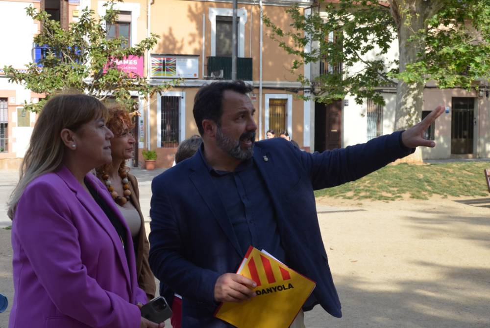 La consellera de Cultura i ERC aposten per potenciar el català i defensar el patrimoni local