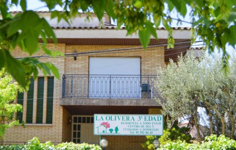 Una família de Cerdanyola denuncia mala praxis de la Residència L'Olivera en el comiat d'un familiar