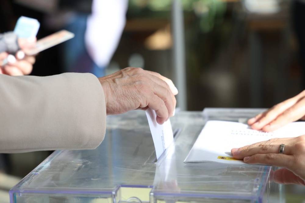 Comença la cursa per a les eleccions al Parlament del 12 de maig