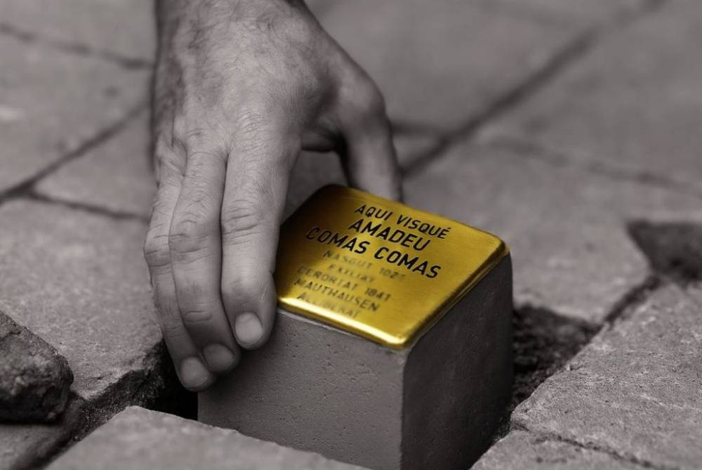 Cerdanyola instal·larà una Stolpersteine en memòria d’Amadeu Comas Comas al lloc on va viure