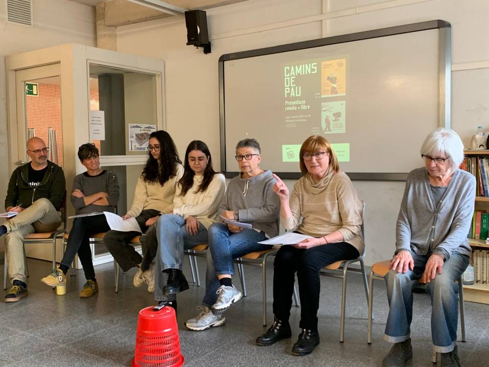 La revista pedagògica Camins tanca el seu cicle parlant de l'educació per la pau