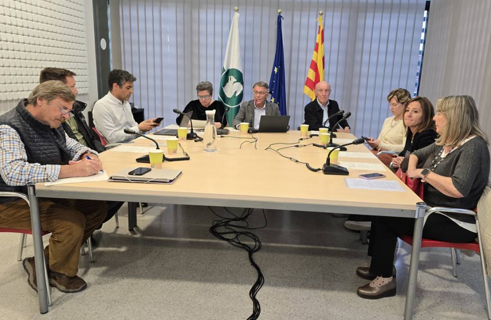 Isabel Bernier presidirà Bellaterra Endavant i es confirma l'adéu de Macarulla, De la Peña i Moliner