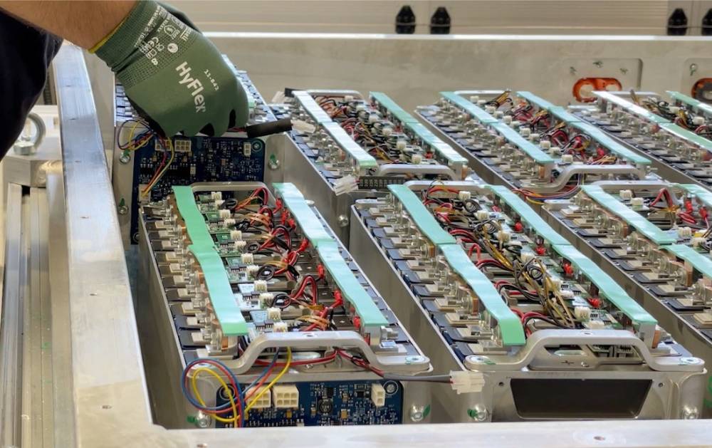 Eurecat dissenya bateries elèctriques d'automòbils modulars per donar-los una segona vida