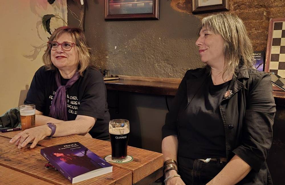 La periodista Montse Frisach reflexiona sobre la vida i obra de Prince en el desè aniversari de la seva mort