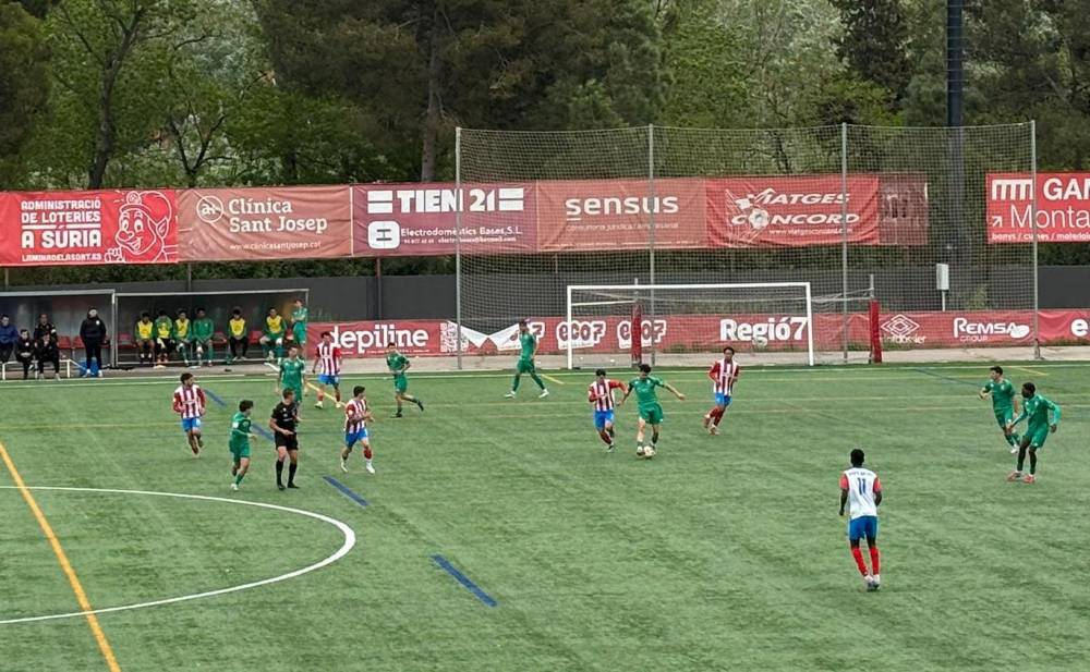 Momoh tomba el mur defensiu del Cerdanyola FC al tram final del partit (2-0)