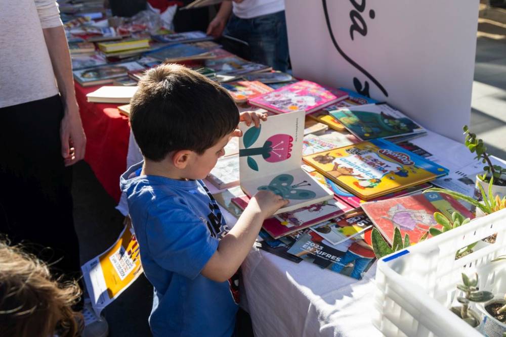 Cerdanyola respira festa, comunitat i cultura per Sant Jordi