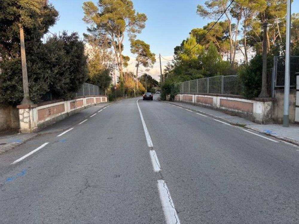 Obres d'eixamplament del pont de la BV114 sobre les vies dels Ferrocarrils