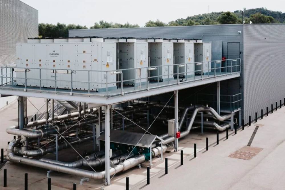 T-Systems afirma que ha millorat l'eficiència energètica del centre de dades de Cerdanyola