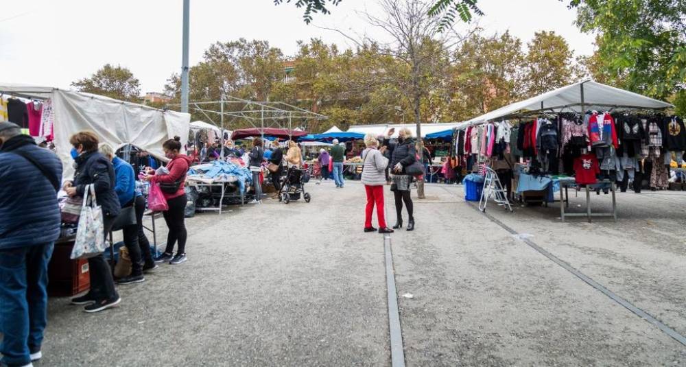 El mercat no sedentari de Les Fontetes es trasllada al Parc del Turonet durant el mes d'agost