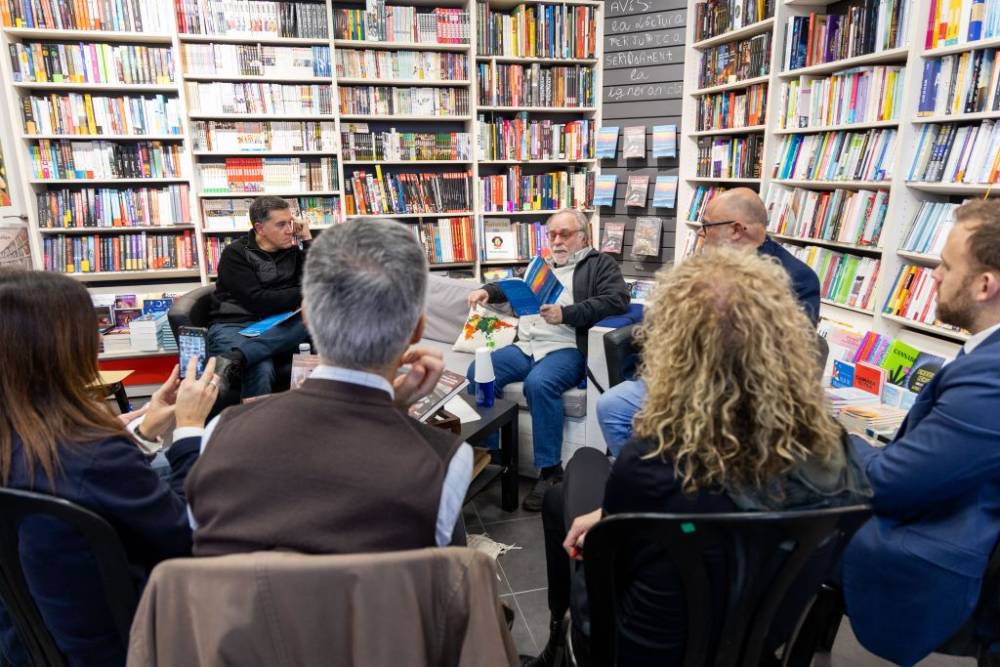 Els Premis Literaris 2022 ja es troben a les llibreries de la ciutat