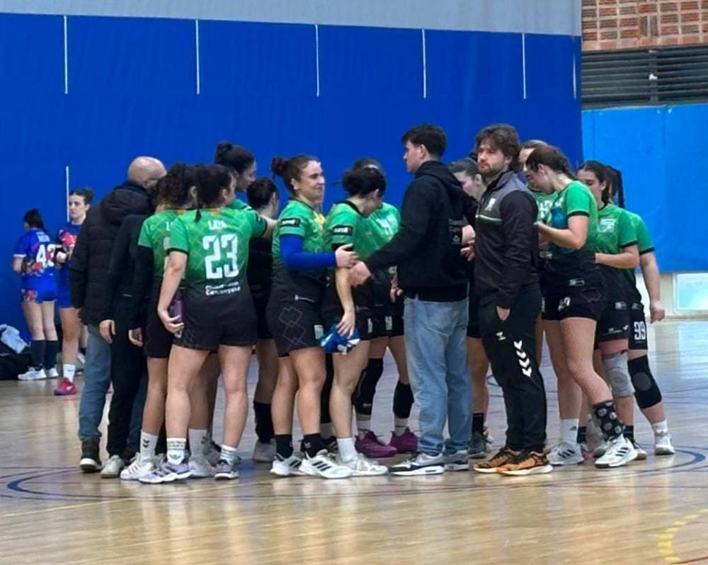 Les noies del CH Cerdanyola sumen tres punts davant un Montbui competitiu (21-15)