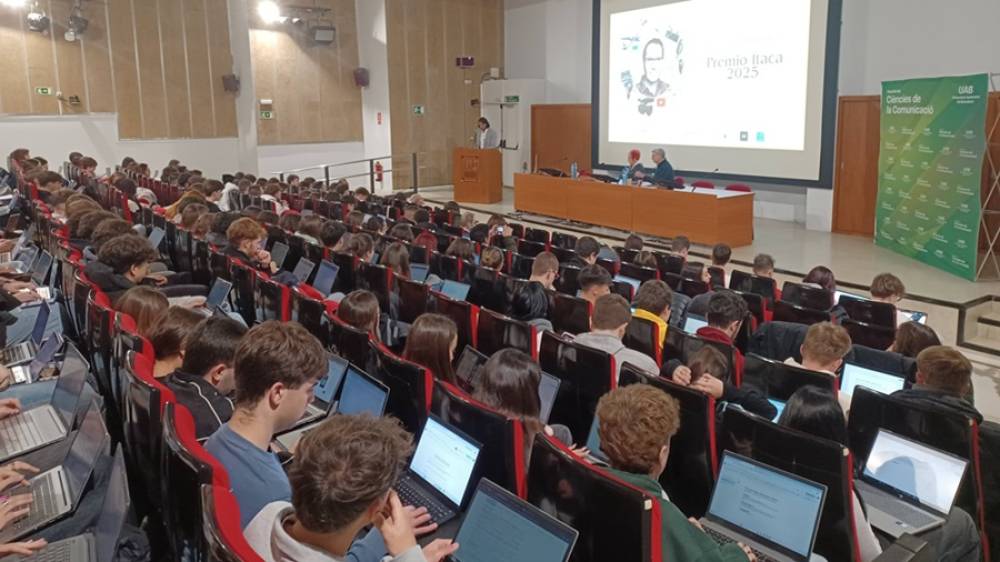 La UAB distingeix la tasca periodística de David Jiménez i Jorge Valdano