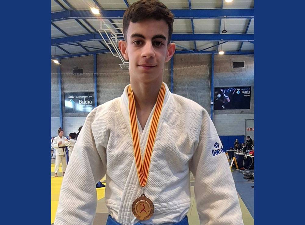 Tony Mendoza medalla de bronze al Campionat de Catalunya cadet