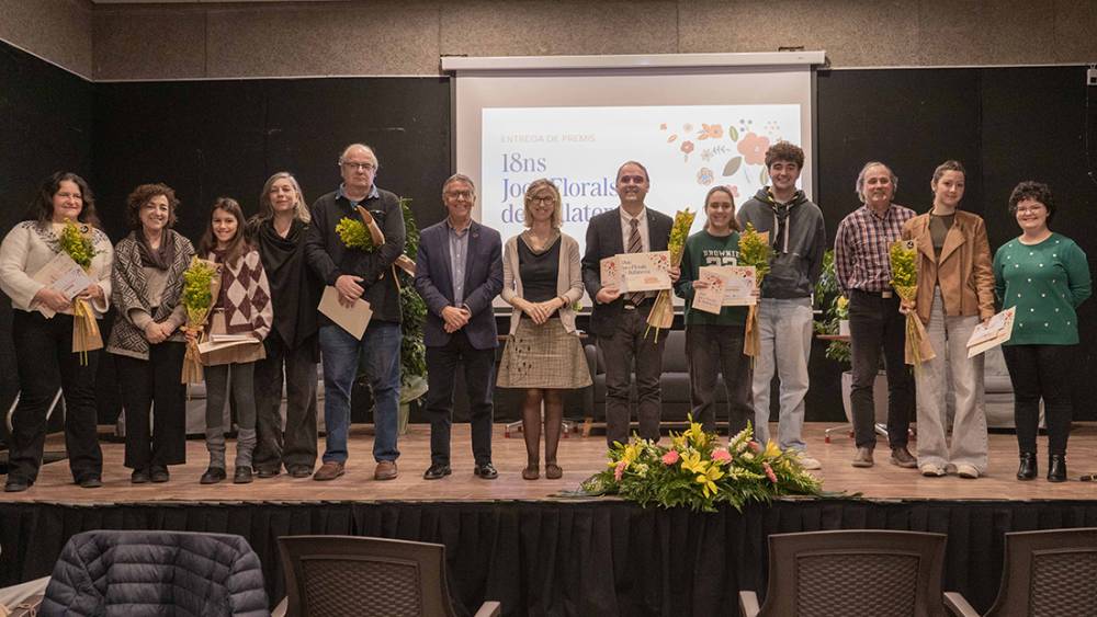 Bellaterra celebra els divuitens Jocs Florals amb 73 obres participants