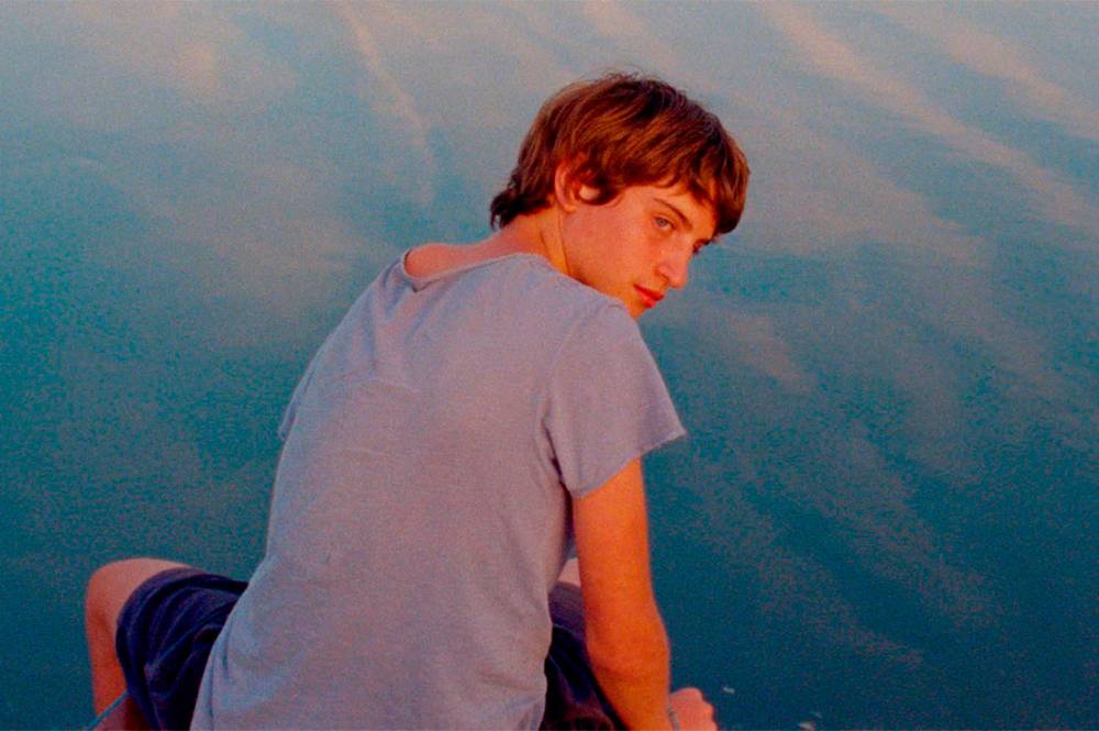 Xiscnèfils projecta la mirada poètica de l’adolescència d’Estrany riu