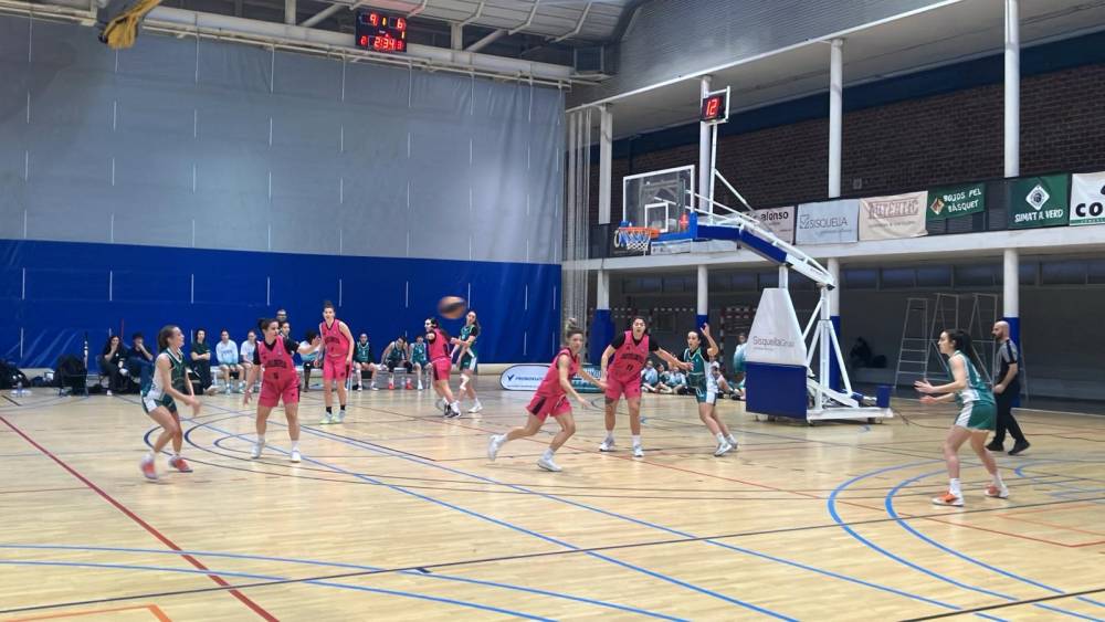 El líder s’imposa a un gran CBF Cerdanyola en un partit molt igualat (44-56)