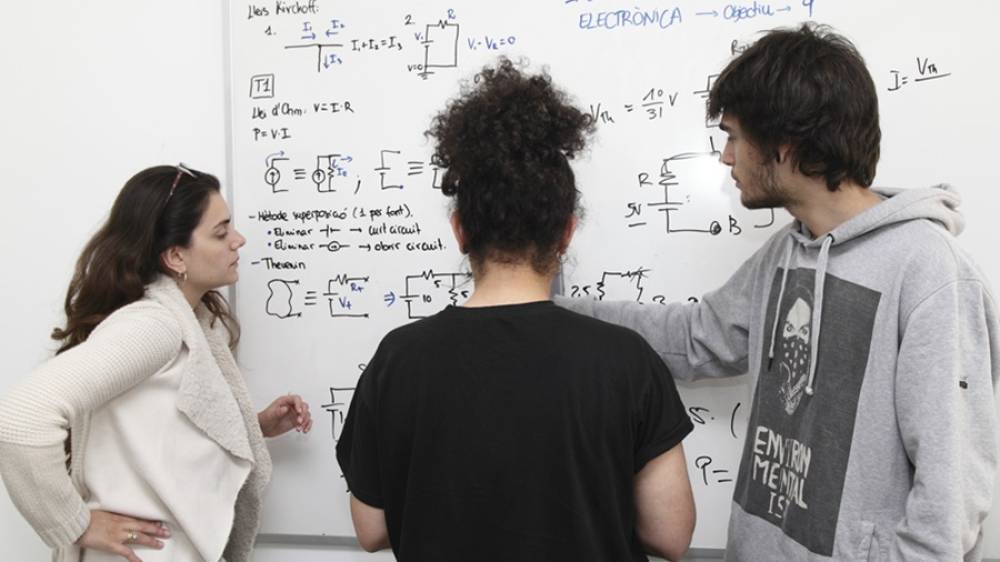 La UAB crea un programa d'intensificació acadèmica per a alumnat de Ciències amb altes capacitats