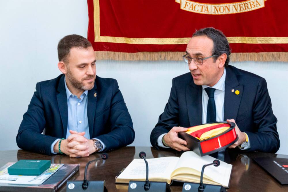 El president del Parlament fa una visita institucional a l'Ajuntament