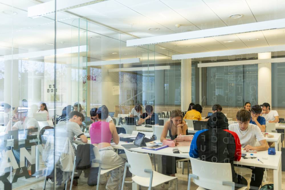 L’Ajuntament posa en marxa la sala d’estudi nocturn amb motiu del període d’exàmens