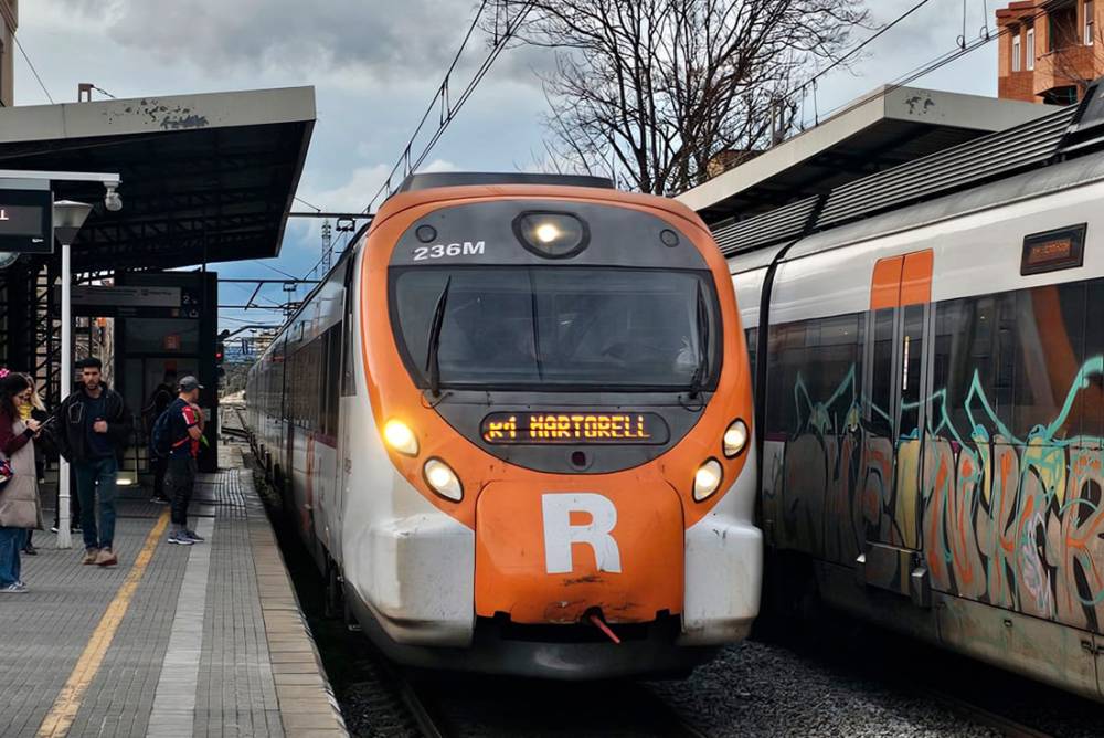 Les línies de Rodalies R1 i R2 s’allargaran fins la UAB