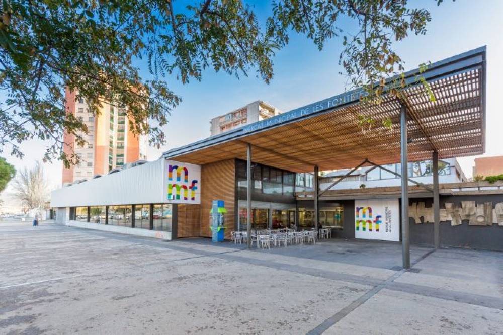 Cerdanyola impulsa una nova edició del programa de formació d’auxiliars de mercat municipal