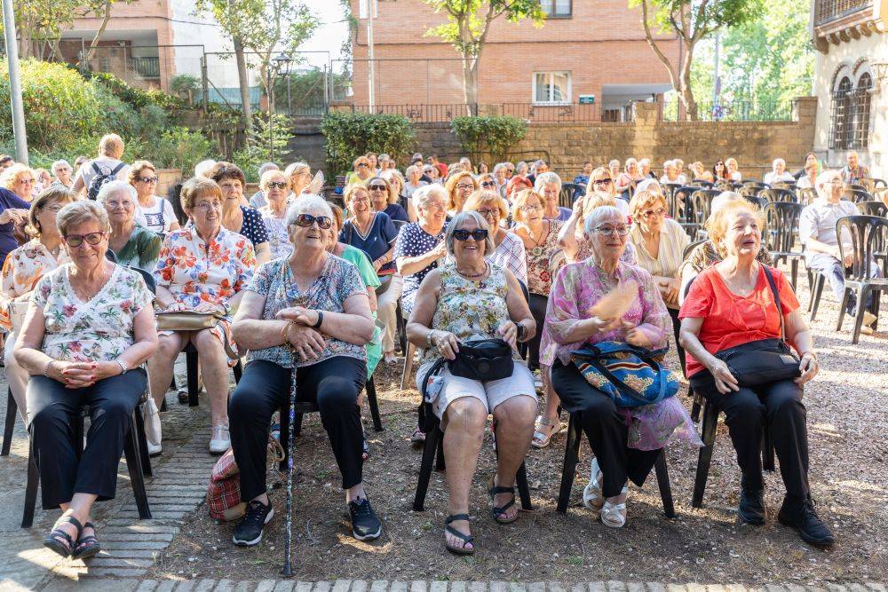 El programa Gent Gran Activa finalitza amb el lliurament de diplomes