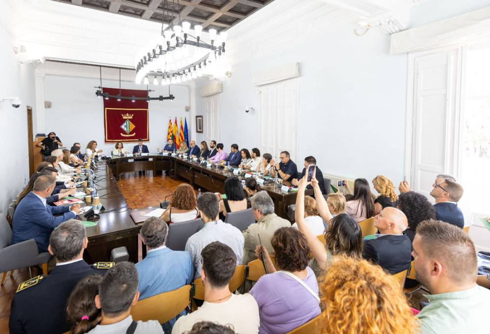 L'Ajuntament celebra els plens del nou govern i de sorteig de membres de meses electorals