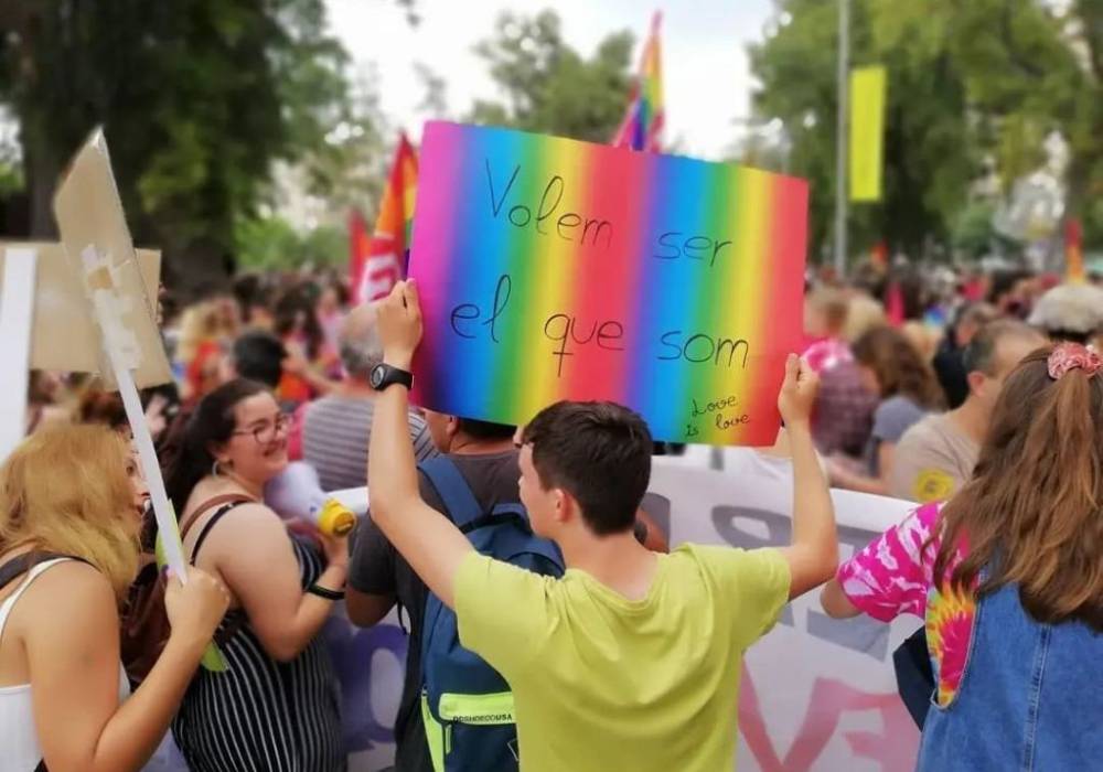 Cerdanyola commemora el Dia Internacional per a l'Alliberament LGTBIQ+
