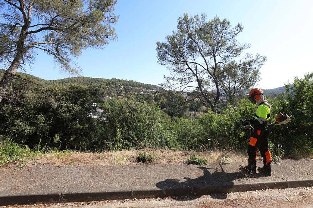 S'inicien els treballs de prevenció d'incendis als boscos metropolitans