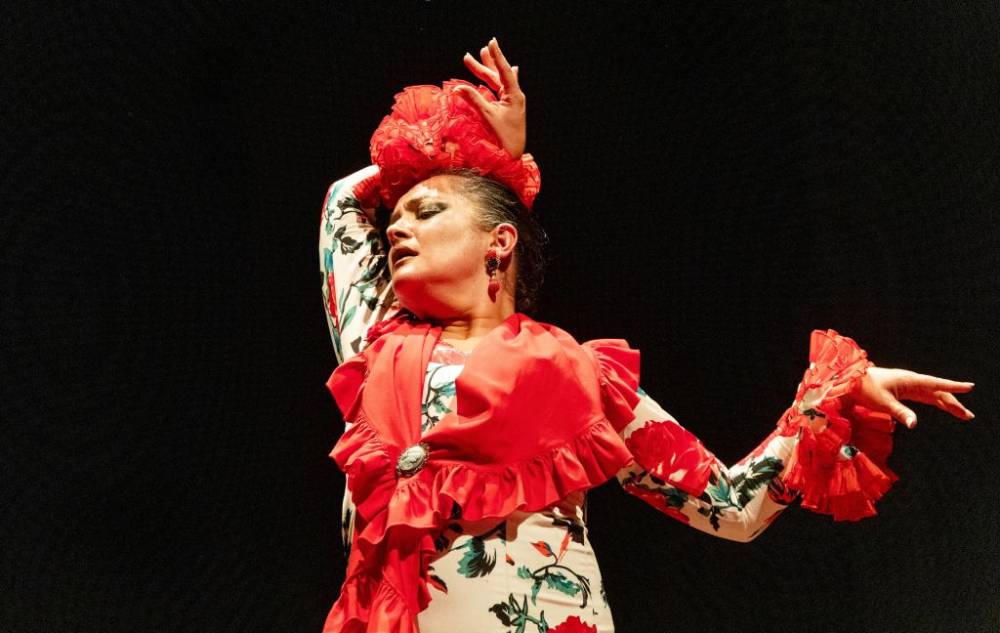 La balladora i coreògrafa María Dávila tributa homenatge al cineasta Carlos Saura