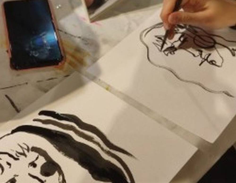 Taller familiar 'Dones referents. Treballem el retrat' aquest diumenge al MAC