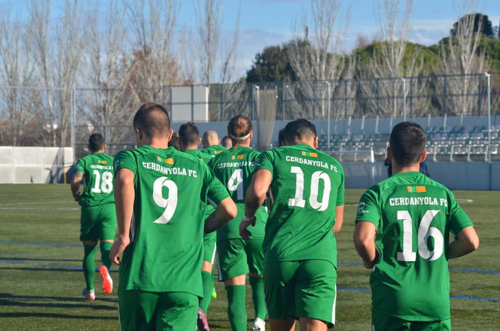 El Cerdanyola FC aconsegueix una merescuda victòria davant el CE Manresa (1-0)