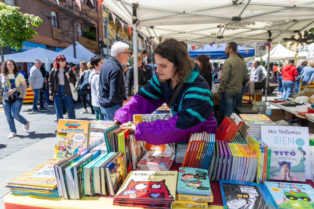 S’obre el termini per demanar parades de flors i llibres per Sant Jordi 2026