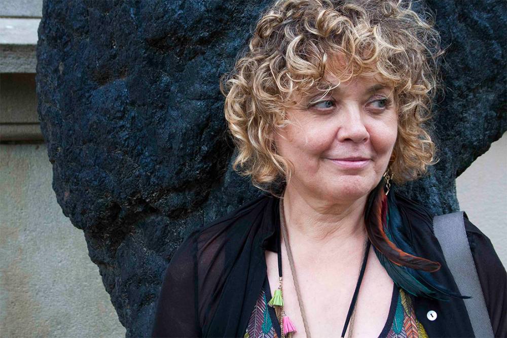 Dolors Miquel, una de les veus més personals de l’actual poesia catalana, visita el Cafè amb lletres