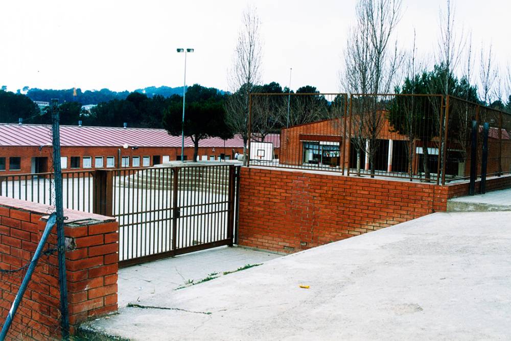 El Ple torna a debatre l'execució d'inversions en una sessió que aposta pel desamiantat de l'escola Bellaterra