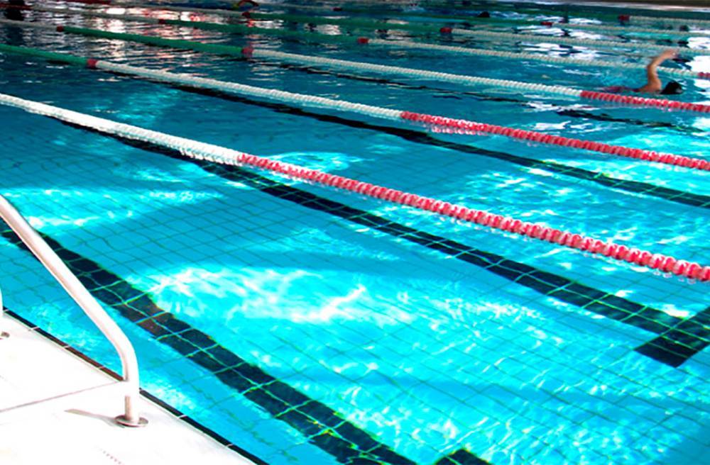 Els jutjats reobren el cas de la dona ofegada a la piscina de la UAB